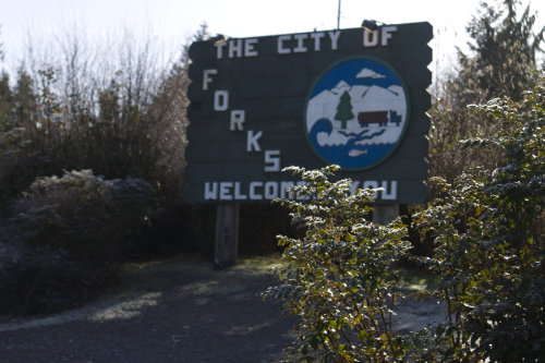 Forks Washington sign